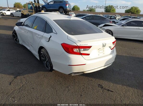 1HGCV1F37JA242416 2018 HONDA ACCORD Белый Задняя левая четверть