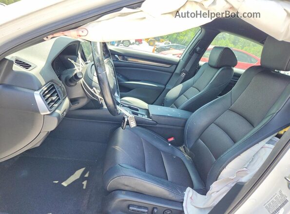 1HGCV1F37LA073128 2020 HONDA ACCORD Белый Вид салона спереди