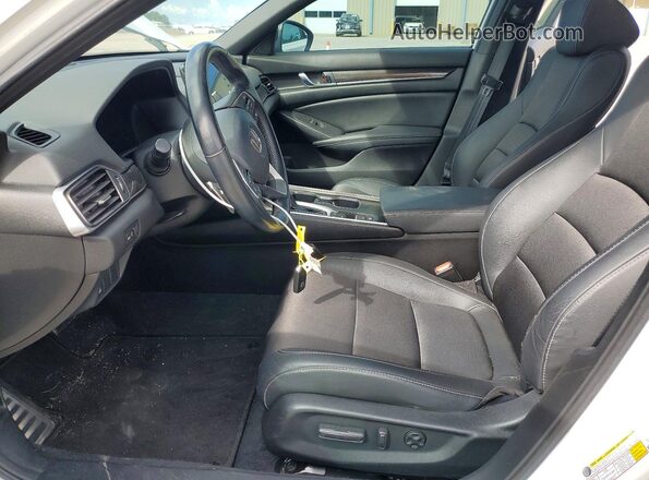 1HGCV1F37MA089007 2021 HONDA ACCORD White Front interior view