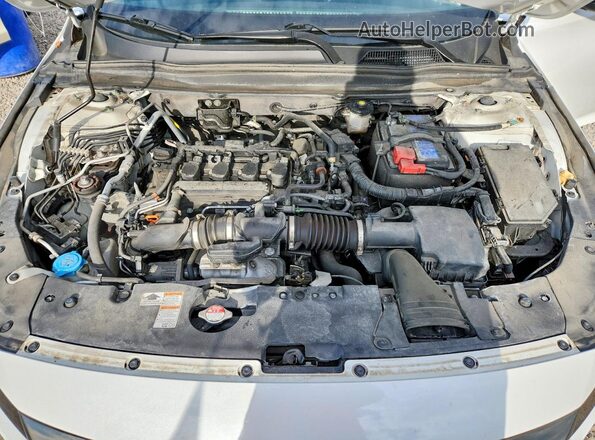1HGCV1F37MA803301 2021 HONDA ACCORD White Vista interior trasera