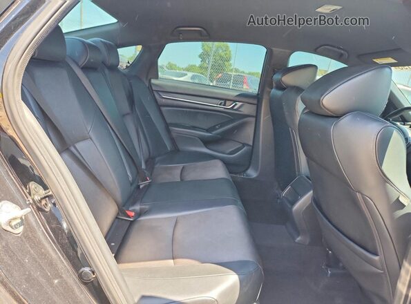 1HGCV1F38JA033007 2018 HONDA ACCORD Black Вид задніх сидінь