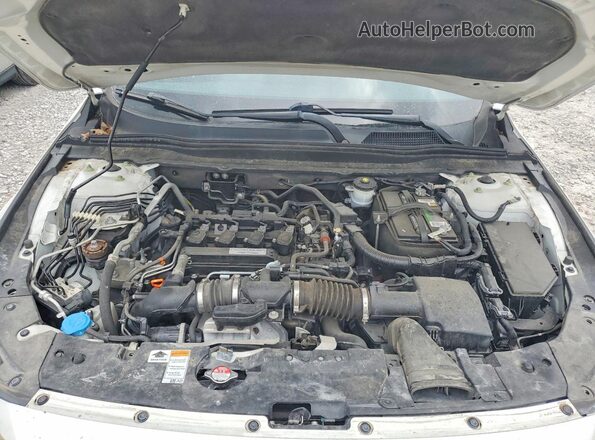 1HGCV1F38JA038577 2018 HONDA ACCORD White Vista interior trasera