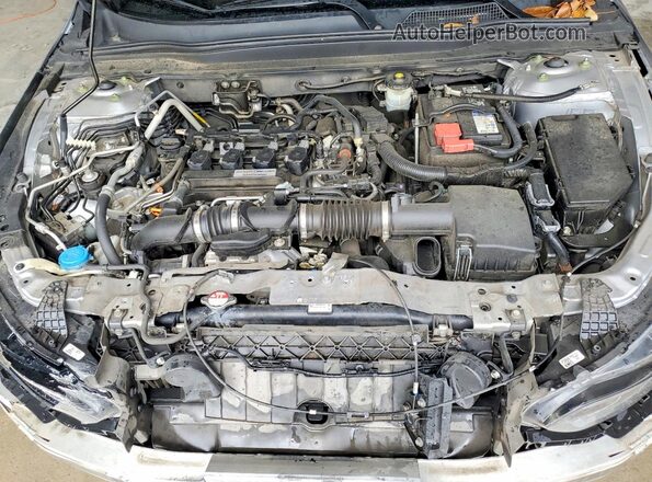 1HGCV1F38JA102181 2018 HONDA ACCORD Серебряный Вид задней части салона