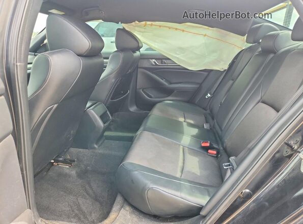 1HGCV1F38JA204015 2018 HONDA ACCORD Черный Вид задних сидений