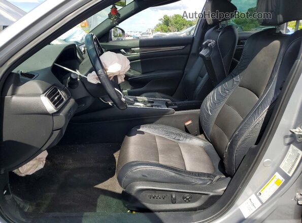 1HGCV1F39JA043058 2018 HONDA ACCORD Silver წინა სალონის ხედი