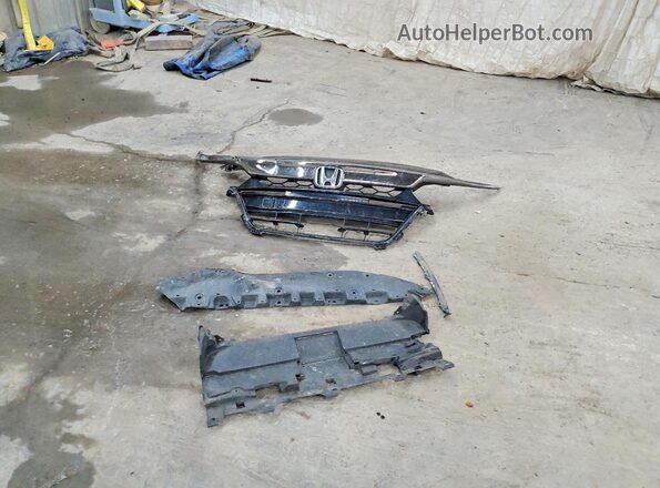 1HGCV1F39JA133410 2018 HONDA ACCORD Black Widok komory silnika