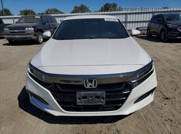 1HGCV1F39KA053560 2019 HONDA ACCORD White Widok z przodu
