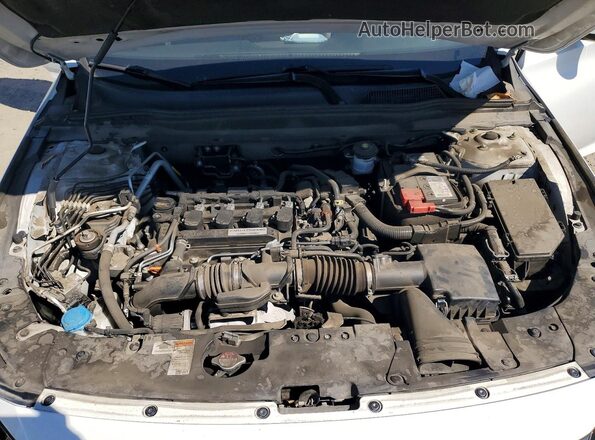 1HGCV1F39KA053560 2019 HONDA ACCORD White Widok wnętrza z tyłu