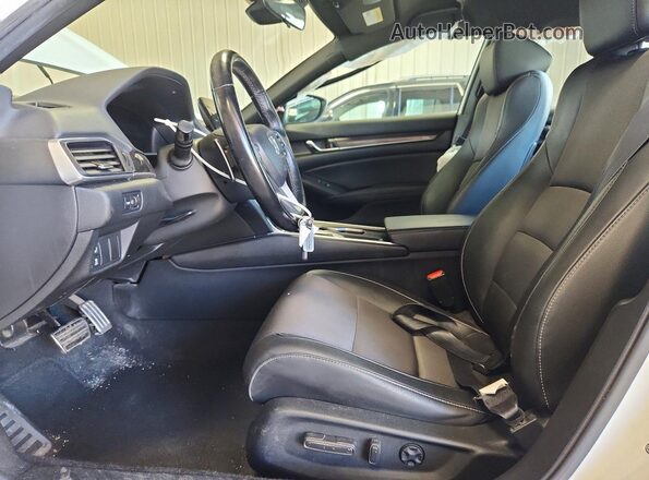 1HGCV1F39MA052945 2021 HONDA ACCORD White Vista interior delantera