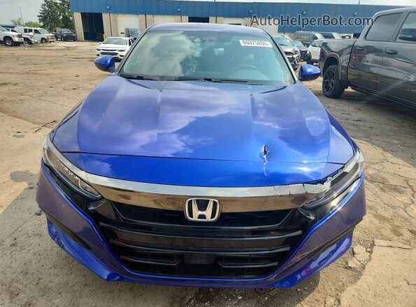 1HGCV1F3XJA014894 2018 HONDA ACCORD Blue Widok z przodu