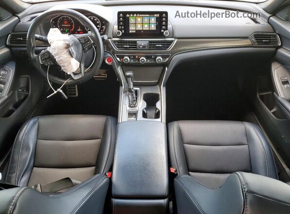 1HGCV1F3XJA252535 2018 HONDA ACCORD Silver Вид панелі приладів