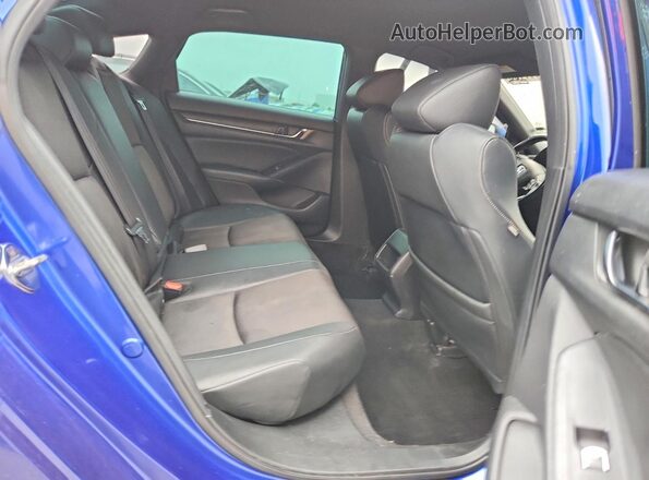 1HGCV1F3XKA008434 2019 HONDA ACCORD Blue Widok tylnych siedzeń