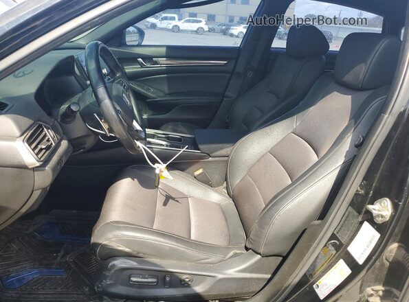 1HGCV1F3XKA103334 2019 HONDA ACCORD Черный Вид салона спереди