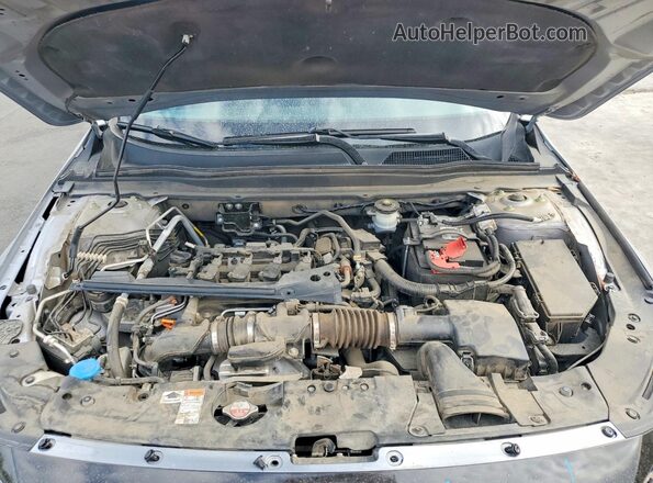 1HGCV1F3XMA067101 2021 HONDA ACCORD Two Tone Rear interior view
