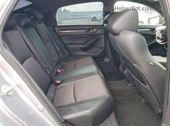 1HGCV1F3XMA067101 2021 HONDA ACCORD Two Tone Rear seats view
