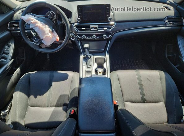 1HGCV1F40JA080329 2018 HONDA ACCORD Silver Առջևի վահանակի տեսք