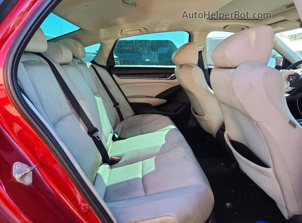 1HGCV1F41JA104783 2018 HONDA ACCORD Red Widok tylnych siedzeń