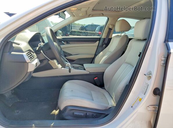 1HGCV1F43JA185429 2018 HONDA ACCORD White Սալոնի դիմացի տեսք