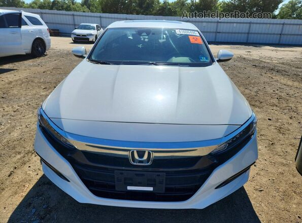 1HGCV1F44JA021509 2018 HONDA ACCORD White Դիմացի տեսք