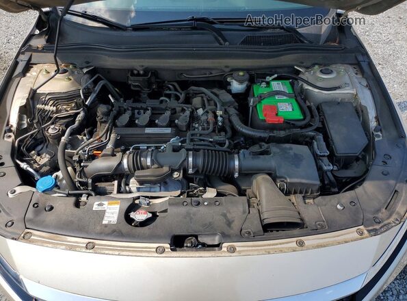 1HGCV1F48JA071068 2018 HONDA ACCORD Beige Вид задньої частини салону