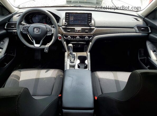 1HGCV1F49JA053940 2018 HONDA ACCORD Silver Widok deski rozdzielczej