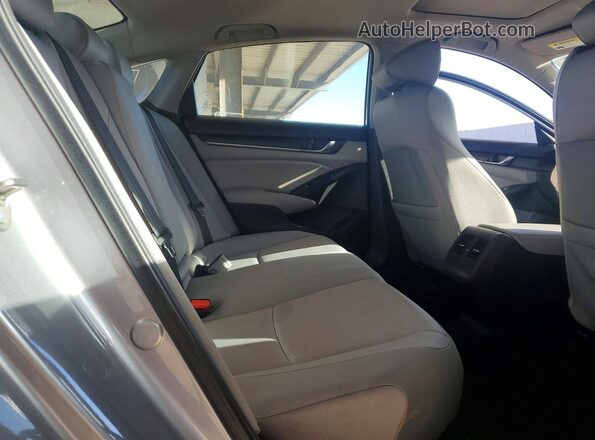 1HGCV1F4XKA165292 2019 HONDA ACCORD Silver Vista de los asientos traseros
