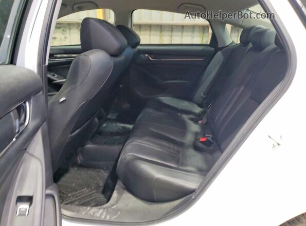 1HGCV1F4XNA092669 2022 HONDA ACCORD White Вид задніх сидінь