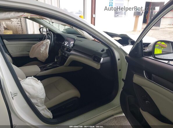 1HGCV1F50MA085446 2021 HONDA ACCORD Белый Вид салона спереди