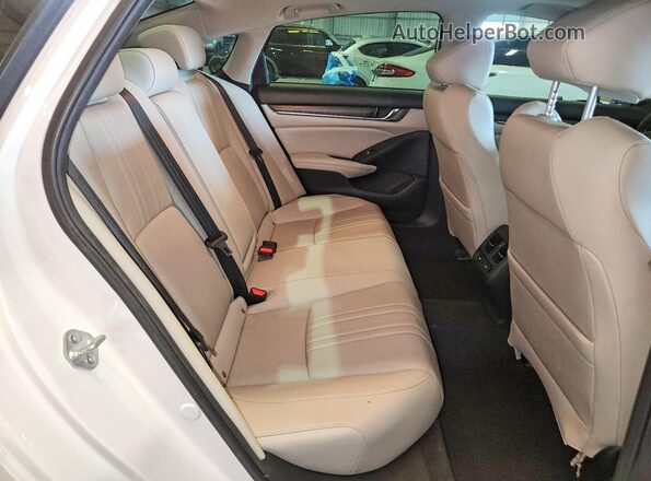 1HGCV1F50NA050424 2022 HONDA ACCORD Белый Вид задних сидений