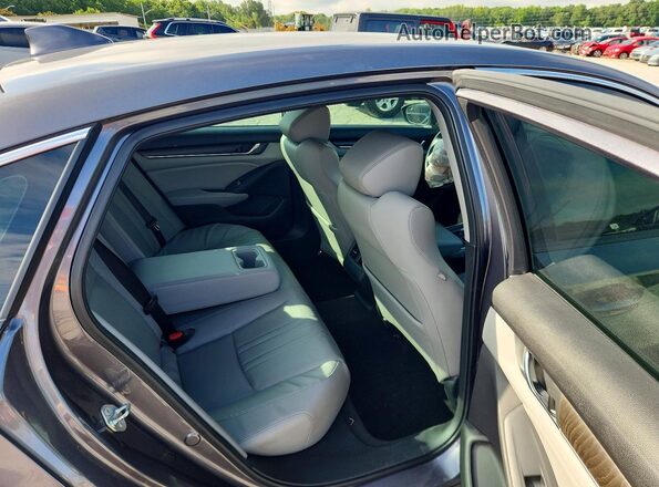 1HGCV1F54JA005058 2018 HONDA ACCORD Gray Vista de los asientos traseros