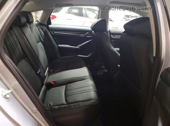 1HGCV1F54JA129136 2018 HONDA ACCORD Silver Vista de los asientos traseros