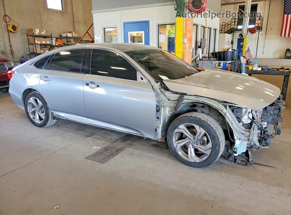 1HGCV1F54JA137494 2018 HONDA ACCORD Silver Հետևի տեսք