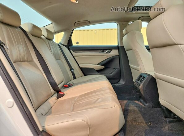 1HGCV1F54MA028327 2021 HONDA ACCORD White უკანა სავარძლების ხედი