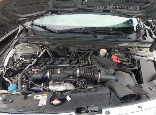 1HGCV1F57JA209580 2018 HONDA ACCORD Silver უკანა სალონის ხედი