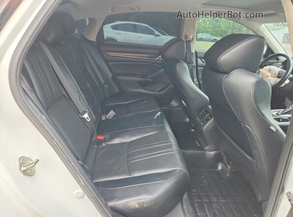 1HGCV1F57JA804851 2018 HONDA ACCORD White Вид задніх сидінь