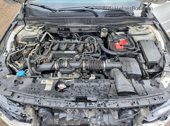 1HGCV1F57JA804851 2018 HONDA ACCORD White Вид задньої частини салону