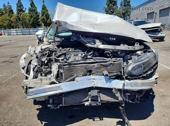 1HGCV1F58JA030738 2018 HONDA ACCORD White Սալոնի հետևի տեսք