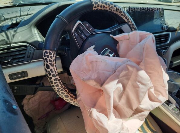 1HGCV1F64JA013878 2018 HONDA ACCORD White Սարքավորումների վահանակի տեսք