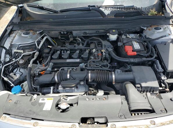 1HGCV1F91JA086197 2018 HONDA ACCORD Silver Widok wnętrza z tyłu