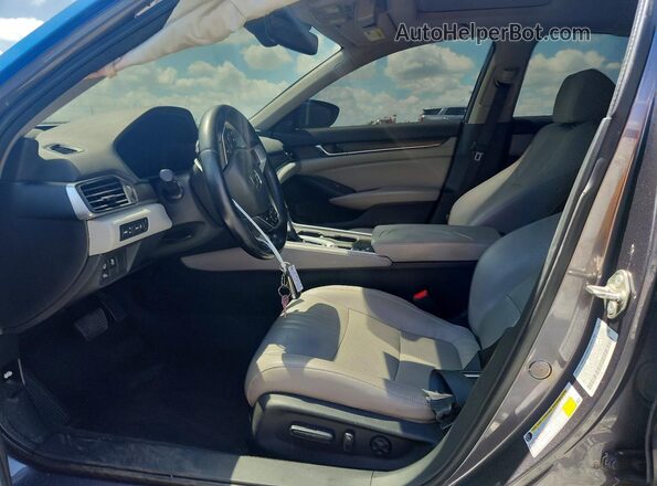 1HGCV1F92JA003022 2018 HONDA ACCORD Blue წინა სალონის ხედი