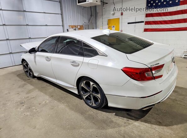 1HGCV1F92JA013677 2018 HONDA ACCORD Белый Задняя левая четверть