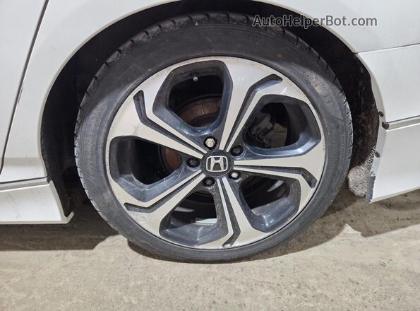 1HGCV1F92JA013677 2018 HONDA ACCORD Белый 