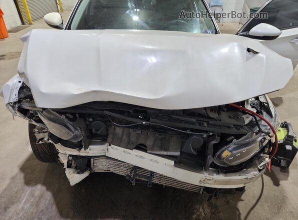 1HGCV1F92JA013677 2018 HONDA ACCORD Белый Панорамный вид салона 360°