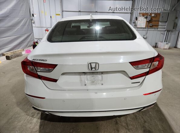 1HGCV1F92JA013677 2018 HONDA ACCORD Белый 
