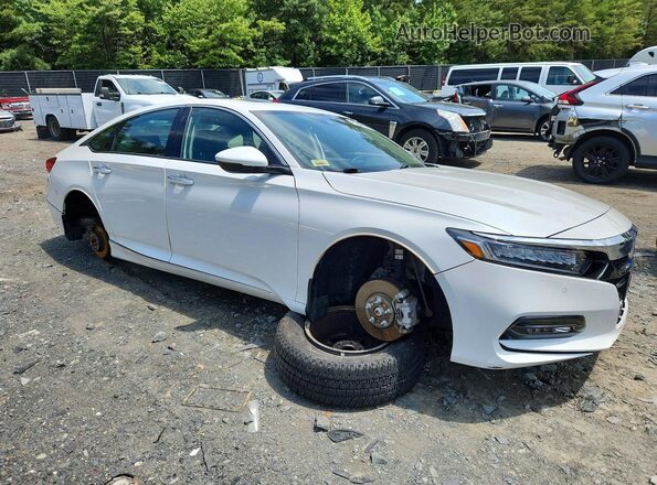 1HGCV1F97JA144068 2018 HONDA ACCORD White Delantero derecho