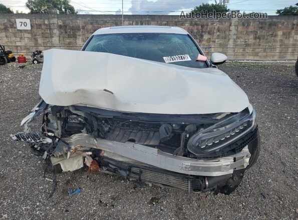 1HGCV1F99JA105904 2018 HONDA ACCORD White 