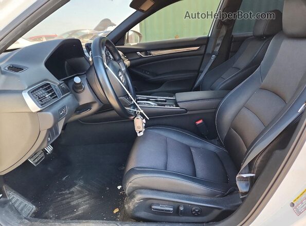 1HGCV2F33KA024061 2019 HONDA ACCORD White წინა სალონის ხედი