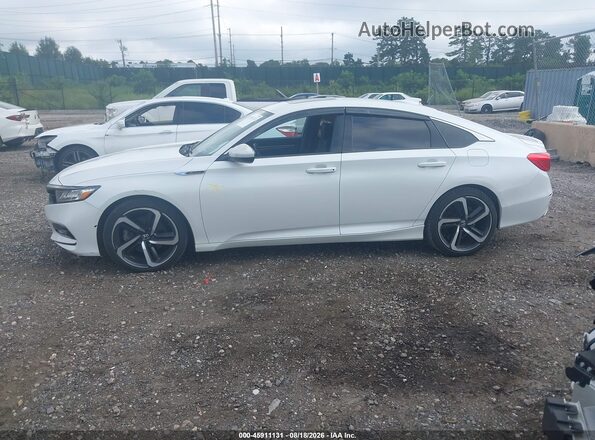 1HGCV2F34JA025718 2018 HONDA ACCORD White 