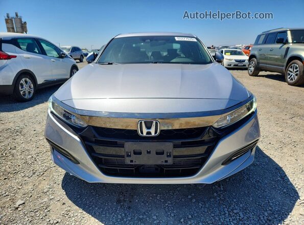 1HGCV2F35KA001672 2019 HONDA ACCORD Silver Widok z przodu