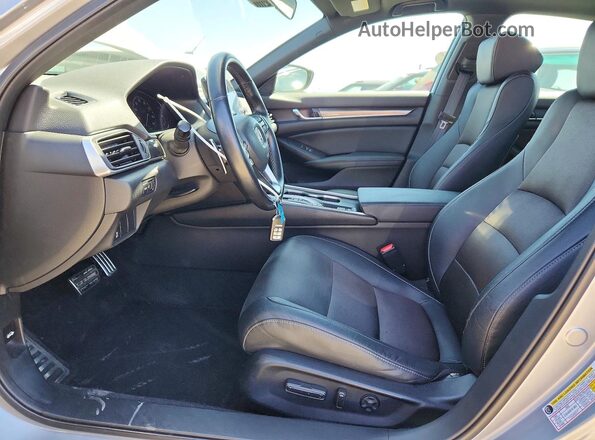 1HGCV2F35KA001672 2019 HONDA ACCORD Silver Widok wnętrza z przodu